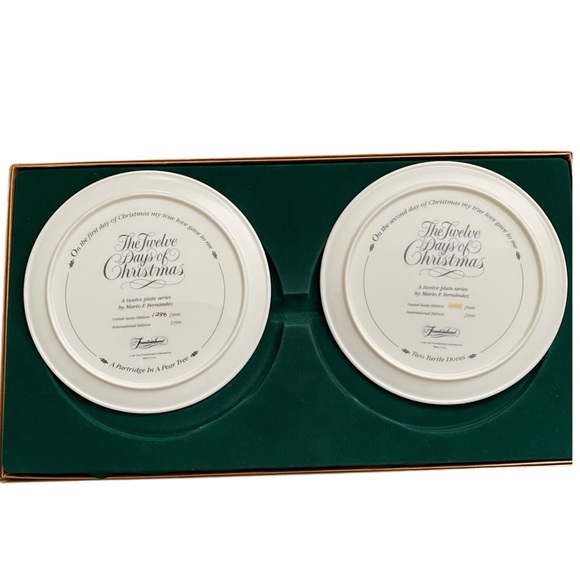 12 days of Christmas Plates by Mario Fernandez: partridge and turtle doves - Picture 2 of 15